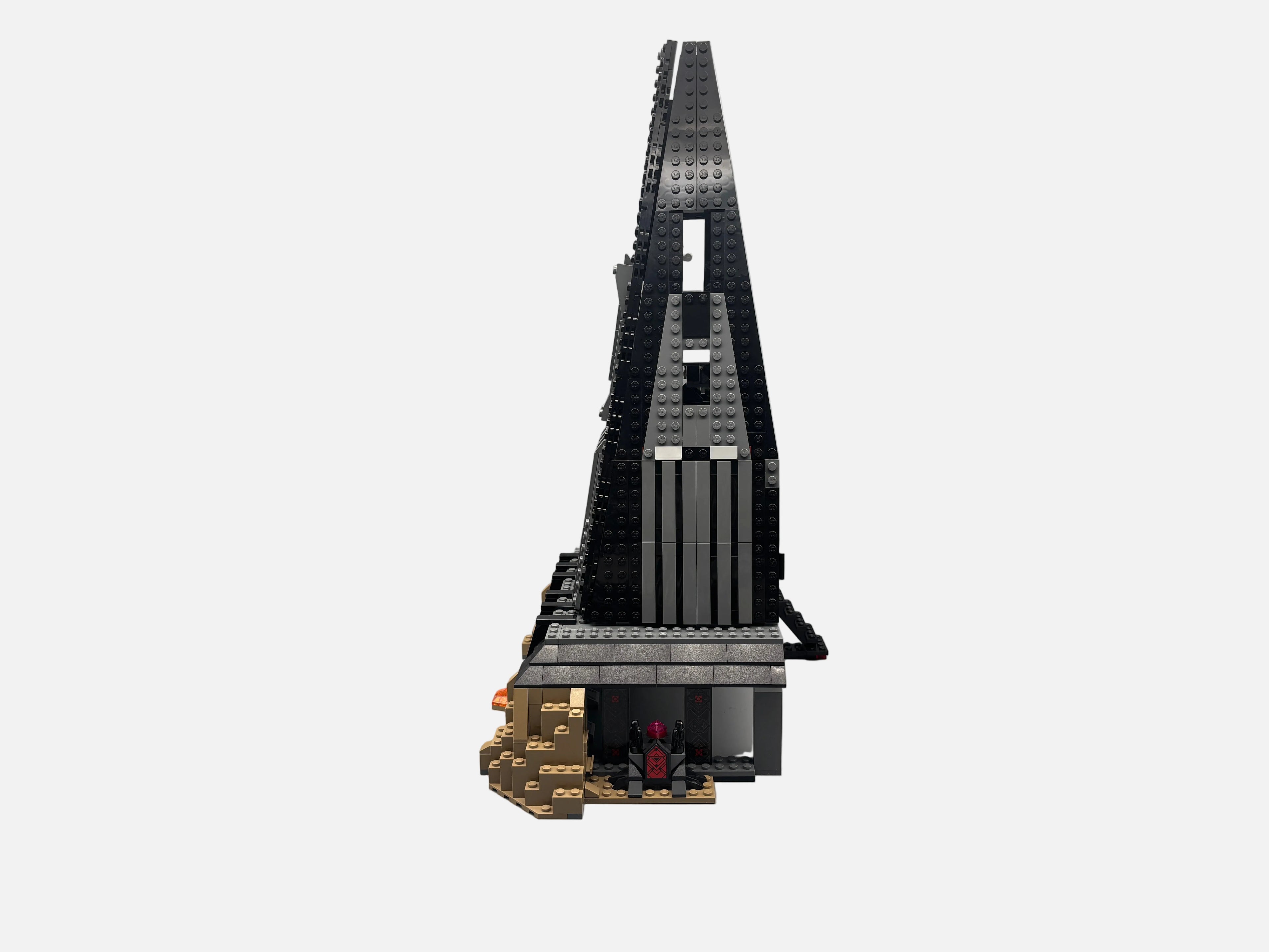 LEGO® Star Wars™ 75251 – Darth Vader’s Castle™