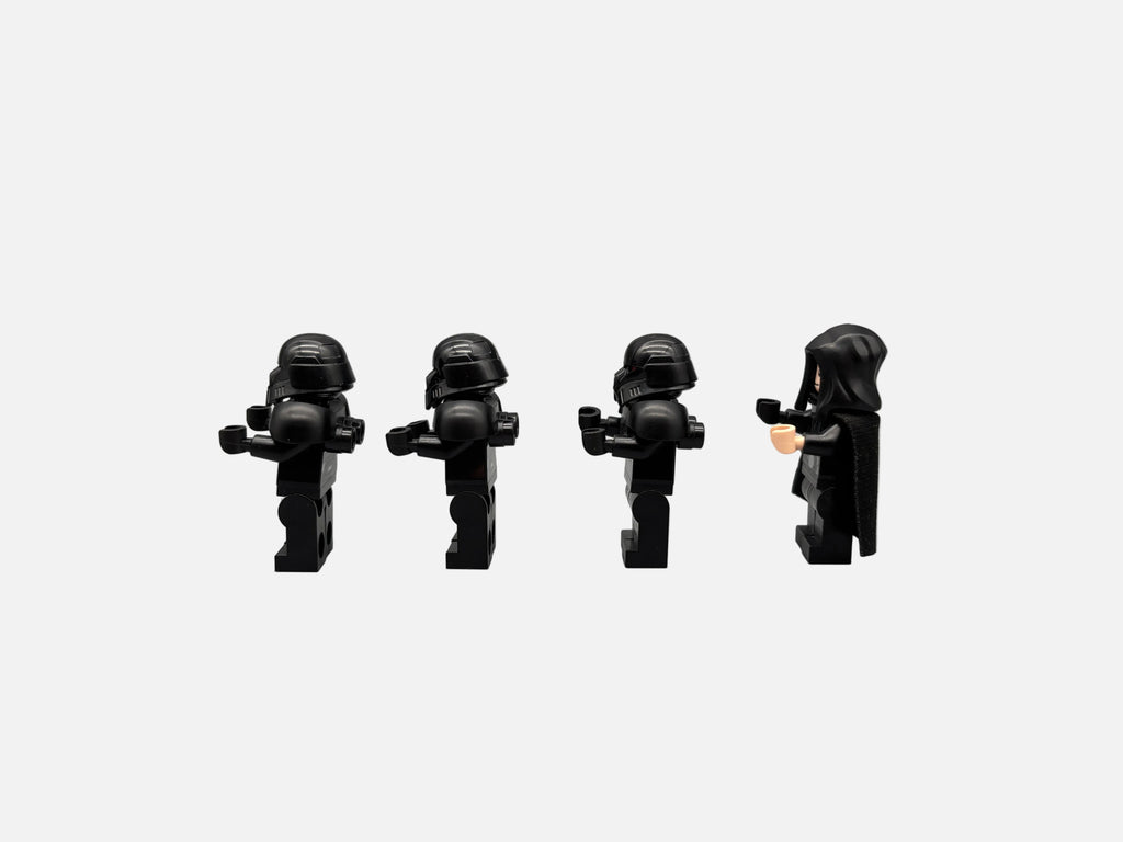 LEGO® Star Wars™ 75324 - Angriff der Dark Trooper