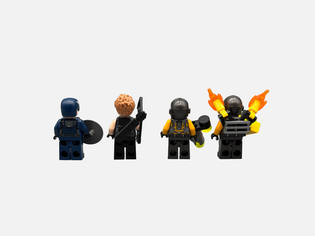 LEGO® Marvel™ 76143 – Avengers Truck Take-down
